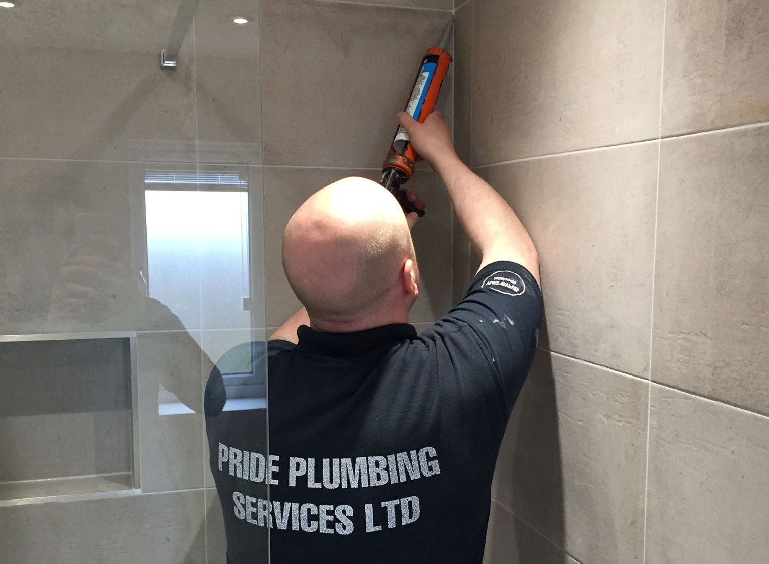 Bathroom fitters and bathroom installers Derby